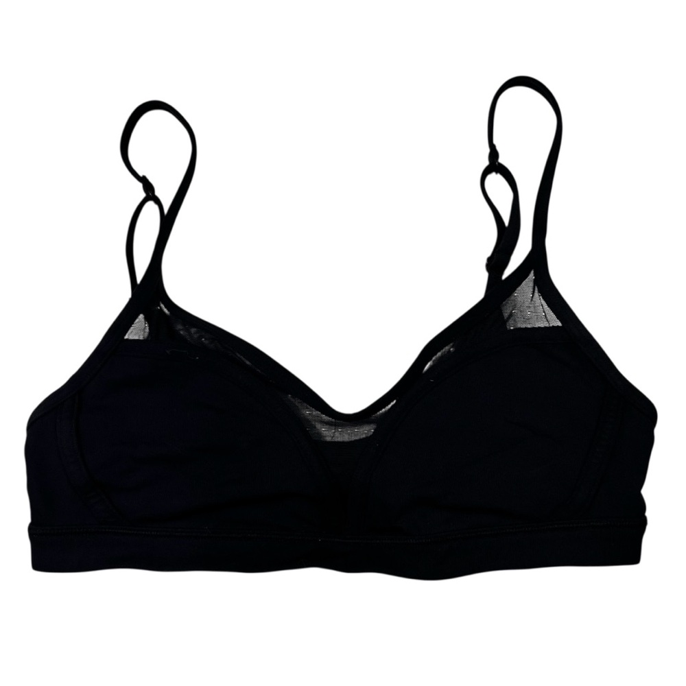 Lululemon Black Polka Dot Mesh Detail Unlined Sports Bra Athletic Athleisure 2